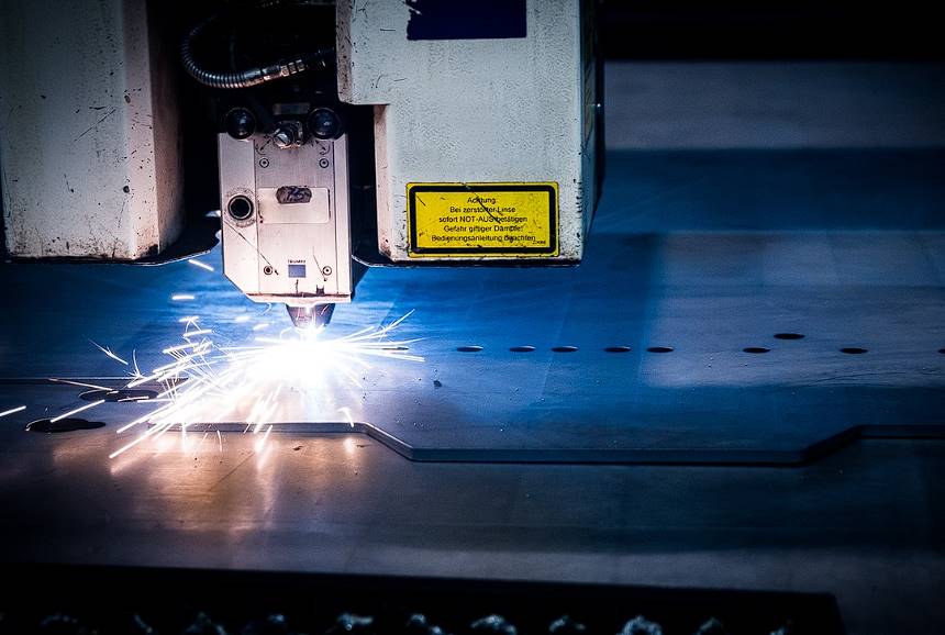 what to consider before buying a laser cutting machine